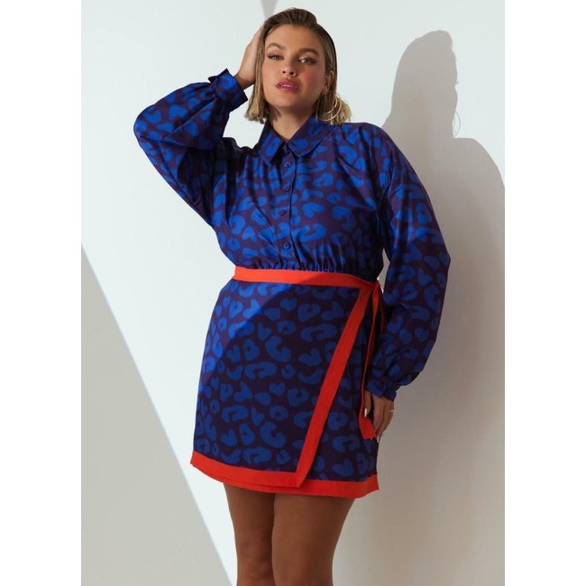 Vestido Curto Crepe Plano Onça Marinho Quintess