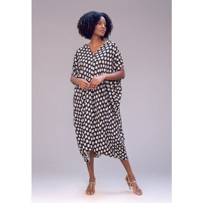 Vestido Kaftan Detalhes nas Costas Encanto das Margaridas