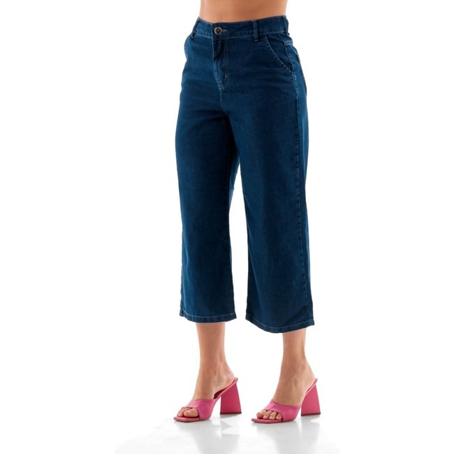 Pantacourt Jeans Feminina Slim Basica