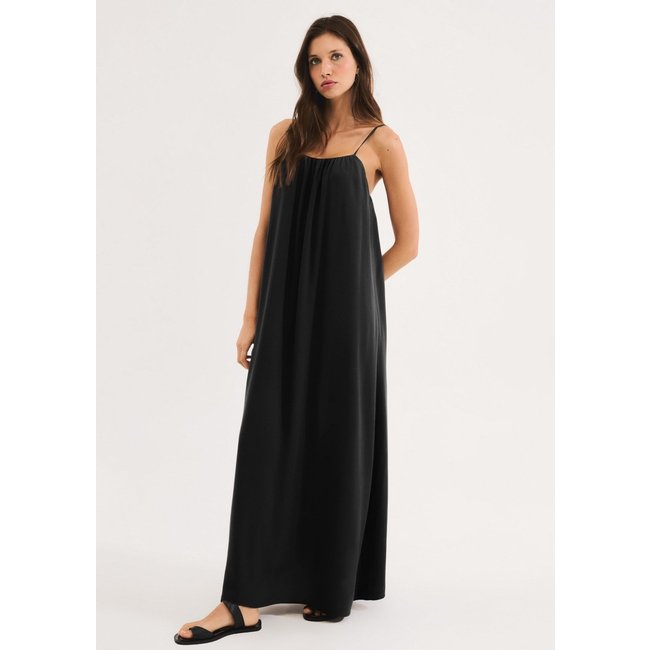 Vestido Midi Evasê Em Tecido Creponado Hering