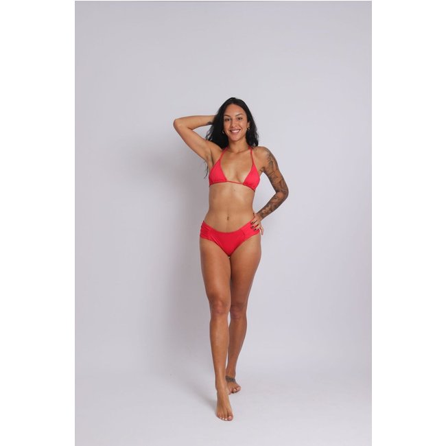 2405 - Calcinha do Biquíni Com Lateral Larga Franzida Vermelho - Duna Casual