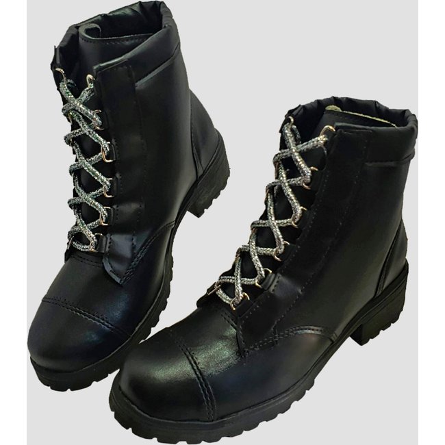 Bota Coturno Feminino Moda Pé Cano Curto Salto Baixo Tratorado Napa Preto