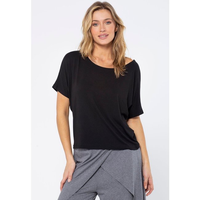 Blusa Morcego Amazonia Vital Malha Gola Canoa Manga Curta Preto
