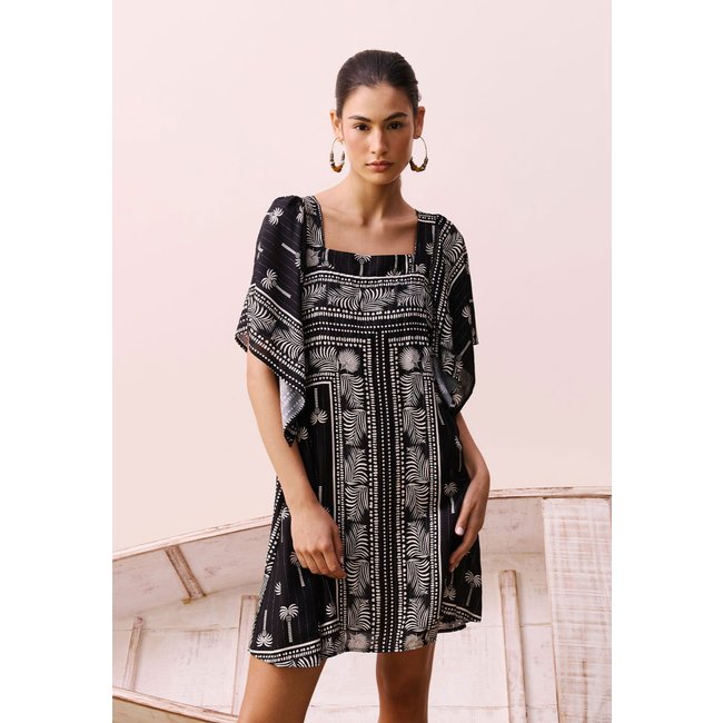 Vestido CaCay Curto Manga Lenço Preto
