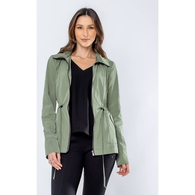 Jaqueta corta vento c/ capuz removivel Lia verde