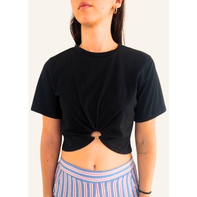 Cropped Manga Curta Sawary Fashion Argola PRETO