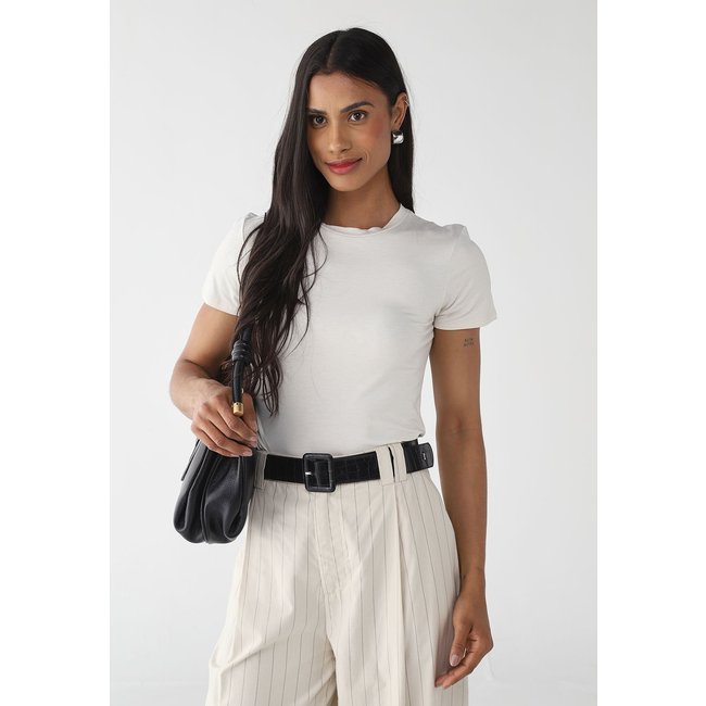 Blusa Lez a Lez Ajustada Basic Off-White