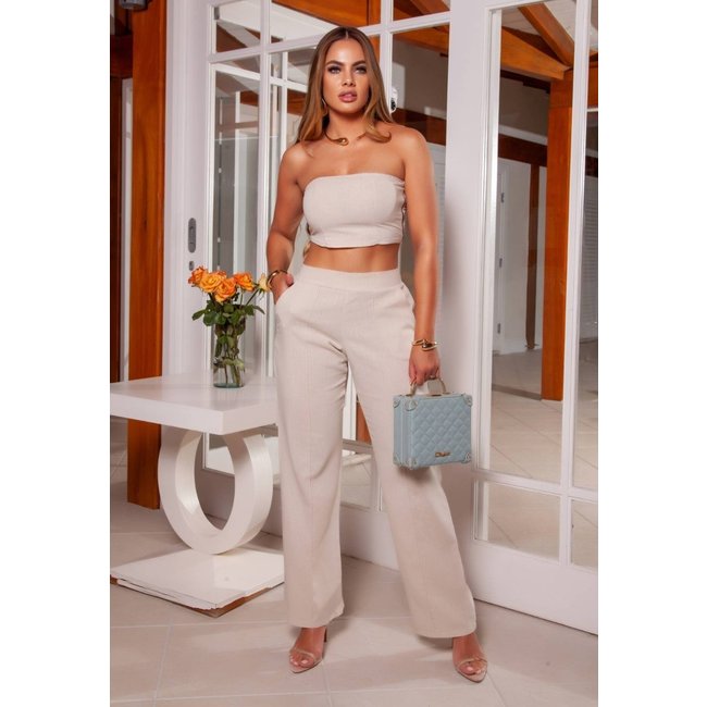 Calça de Alfaiataria Feminina Premium Elegância e Conforto em Bege