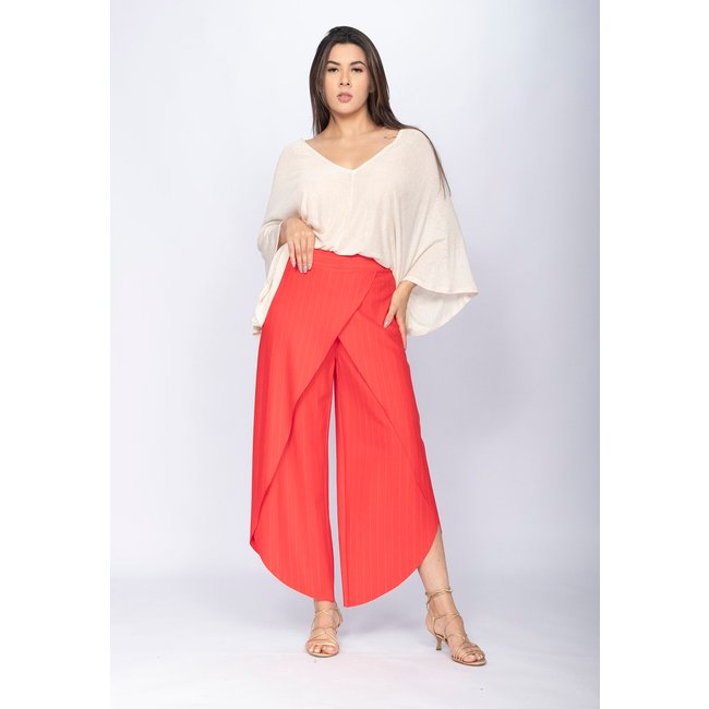 Calça Amazonia Vital Pantacourt Garatéa Transpassada Risca de Giz Vermelho
