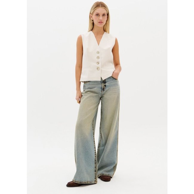 Calça Jeans Wide Leg Com Cintura Média Lança Perfume