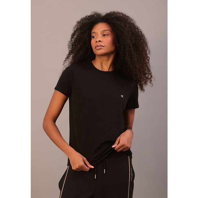 Camiseta Calvin Klein Jeans Reta Logo Bordado Preta