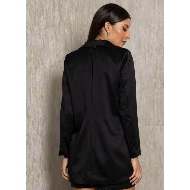 Blazer Oversized Bolsos Preto Quintess