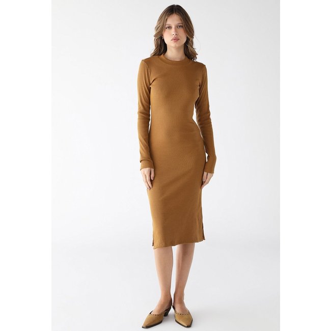 Vestido Midi Manga Longa Levosch Fendas Laterais Mostarda