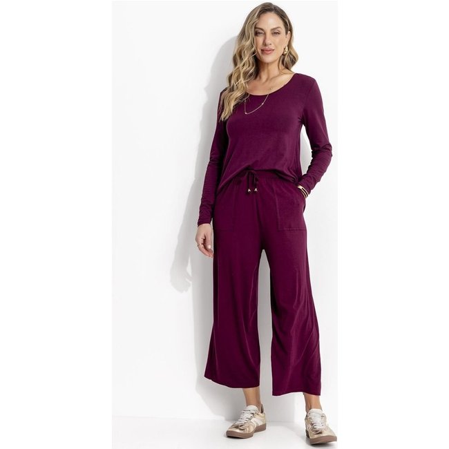 Blusa Em Malha De Viscose Bordô Quintess