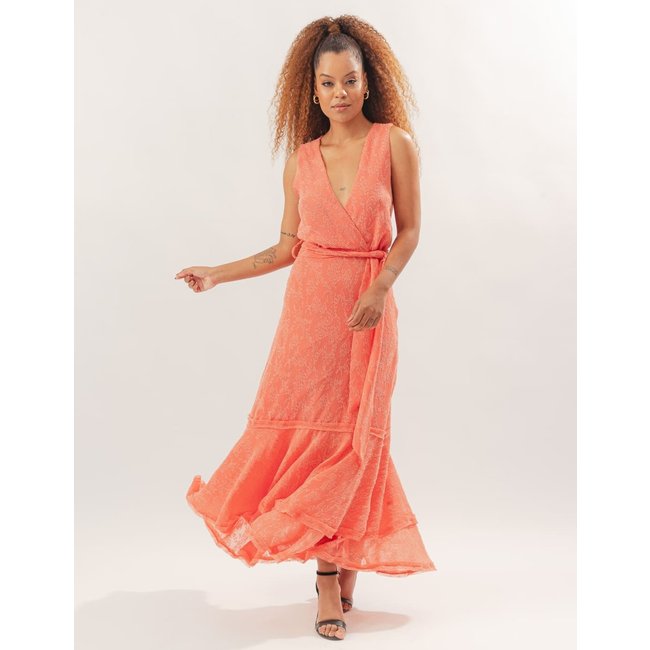 Vestido Longo Lemmut Texturizado Coral