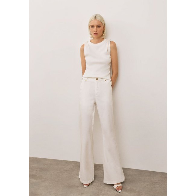 Calça Iódice Boot Cut Alta Off-white