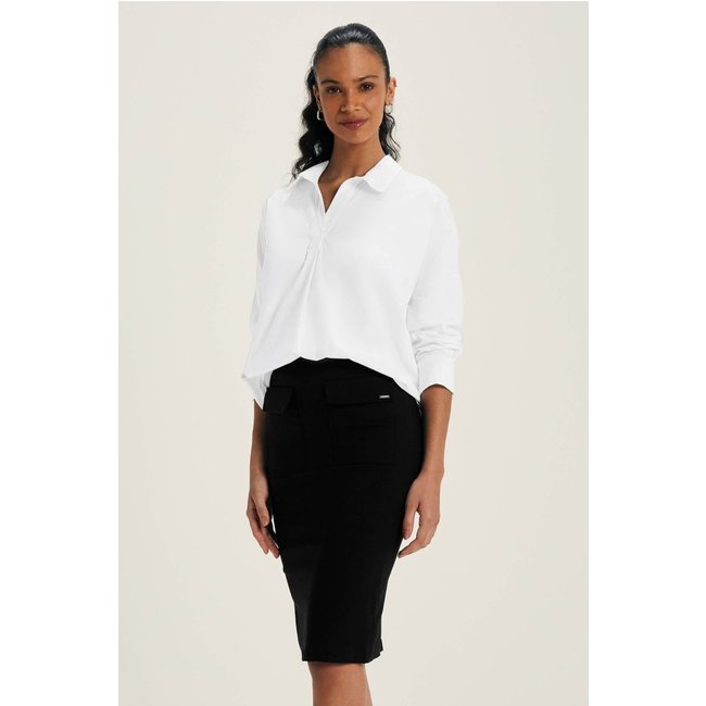 Saia Midi Feminina Bolsos Frontais Marialícia Preto