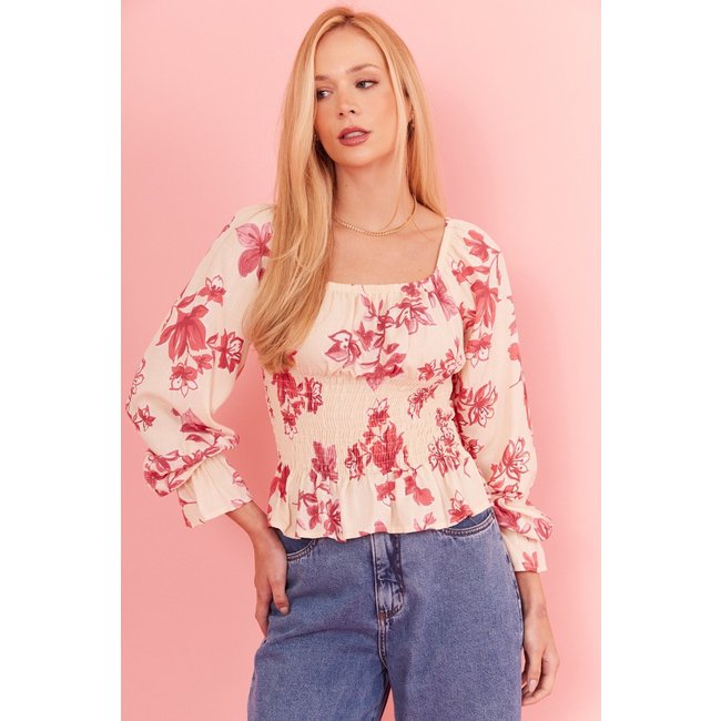 Blusa In Love Flower Floral Fundo Off
