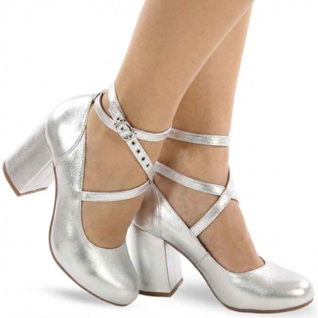 Sapato Modarpe Salto Grosso Boneca Prata B62