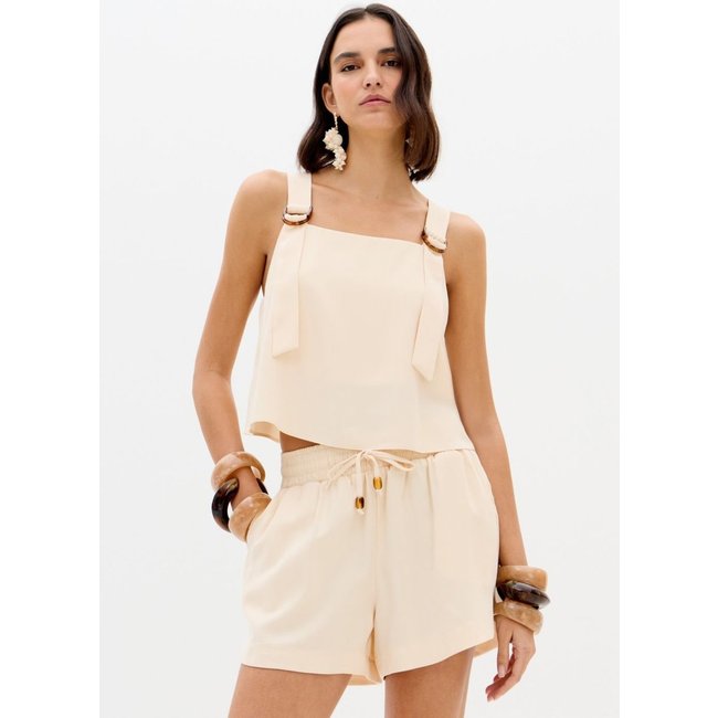 Blusa Curta De Alças Com Argolas Lança Perfume