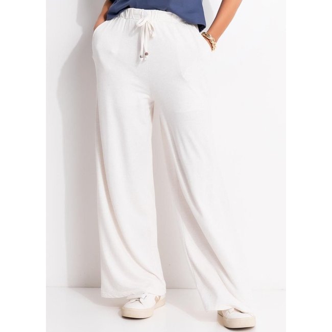 Calça Em Malha Texturizada Natural Quintess