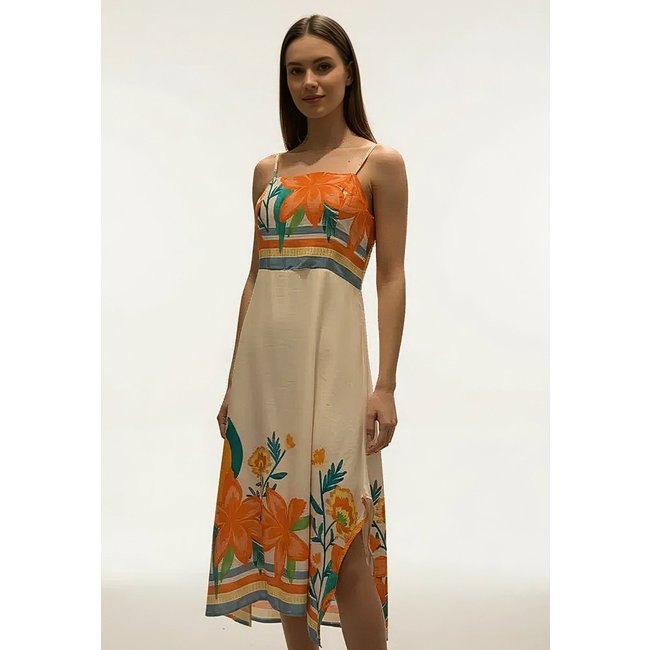 Vestido CabanaFree Midi Alça Fina Estampa Luz entre Folhas