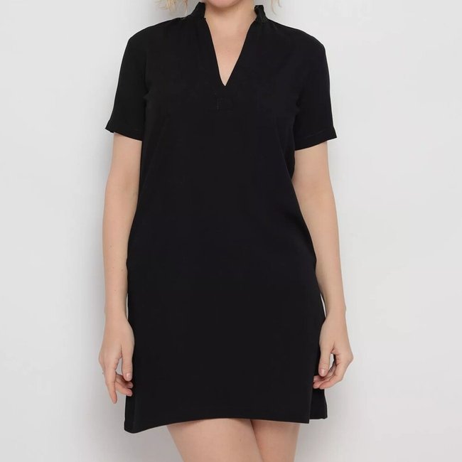 Vestido Feminino decote em V com gola Preto