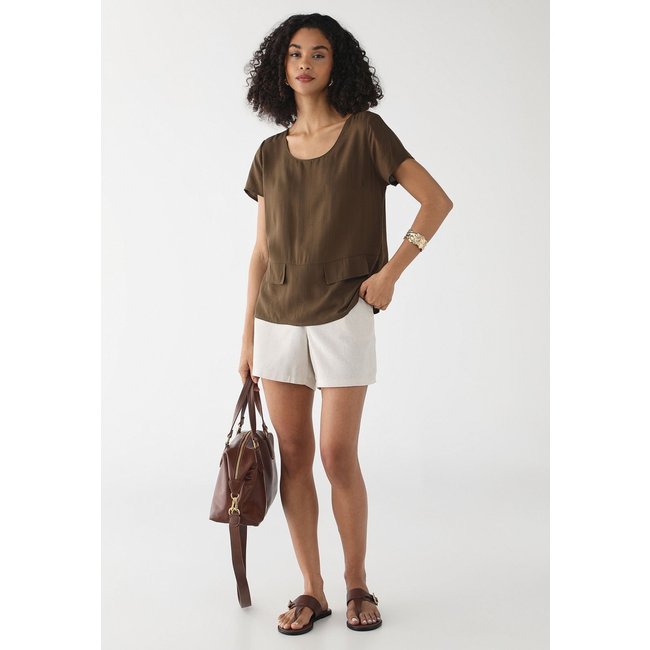 Shorts Feminino com Linho bege claro