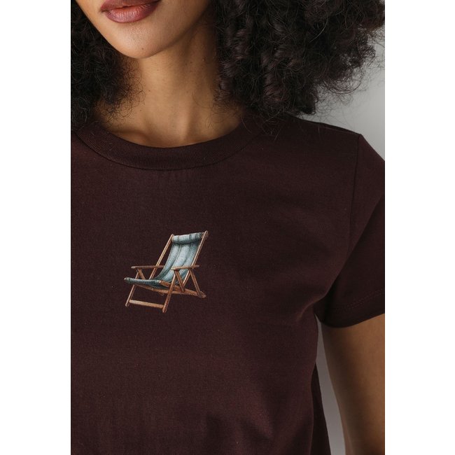 Camiseta Feminina Baby Tee Fiveblu Estampada Little Chair Marrom