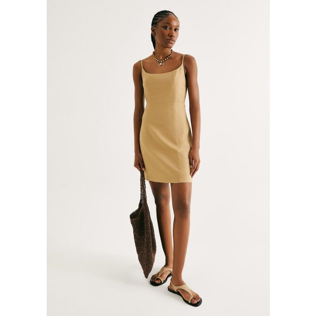 Vestido Curto Com Linho Hering