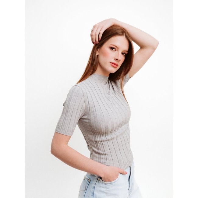Blusa La Cor Tricot Básica Manga Curta Canelada Cinza