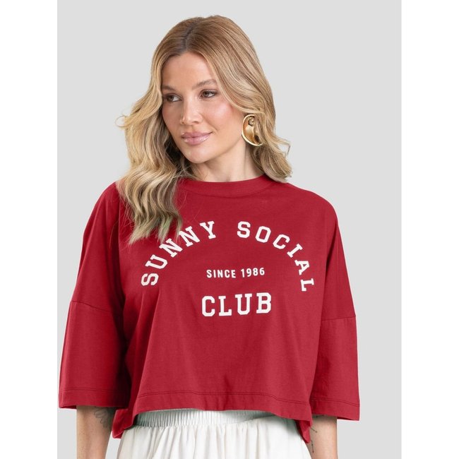 T- Shirt Feminina Cropped Dianna Vermelho