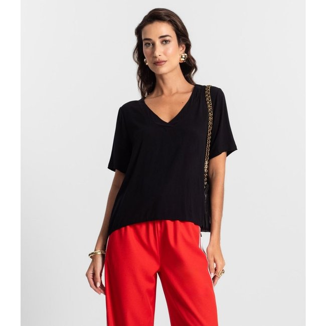Blusa Feminina Lisa Endless Preto