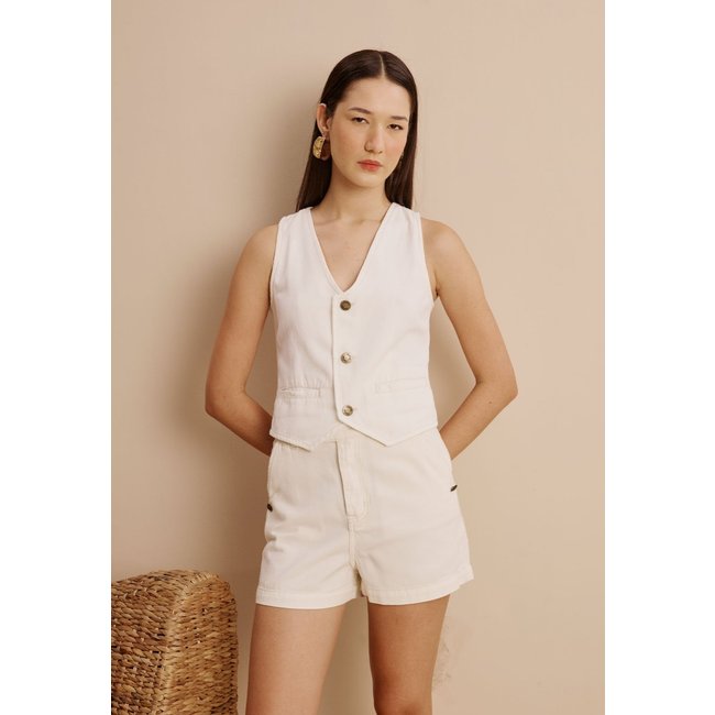 Short Sarja Alfaiataria Detalhe Concha
