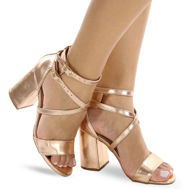 Sandália Modarpe Salto Bloco Alto Tiras Trançadas Rose Gold B57