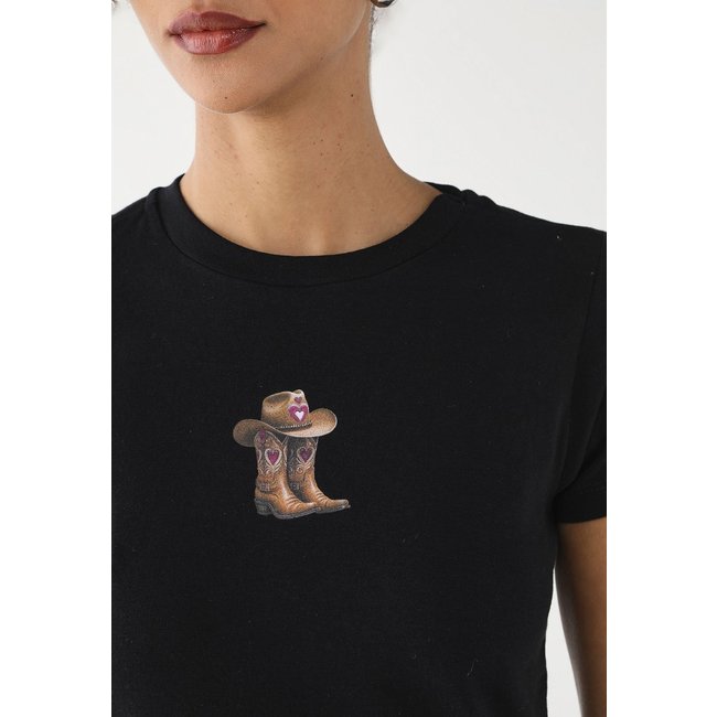 Camiseta Feminina Baby Tee Fiveblu Estampada Cow Boots Preta