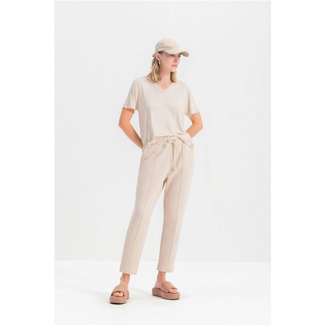 Blusa Feminina Em Malha Viscose Essendi Off White Off-white