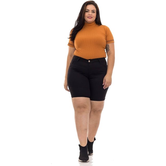 Bermuda Plus Size Feminina Preta Tecido Premium Confortável