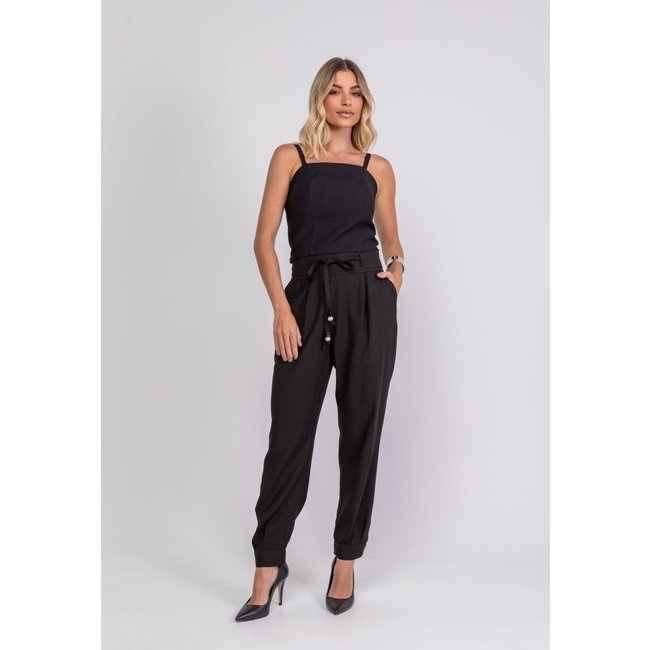 Calça de Alfaiataria com Pregas e Amarração Preto