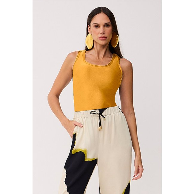 Blusa Ajustada Lisa Amarelo Sol Charry