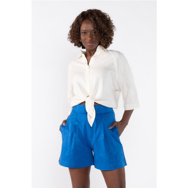 Short em suede com pence Azul