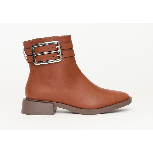 Bota Cano Curto Com Fivela Dupla My Favorite Things