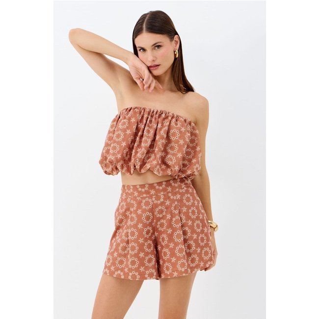 Blusa Cropped Ombro a Ombro Bordada ACT Feminino