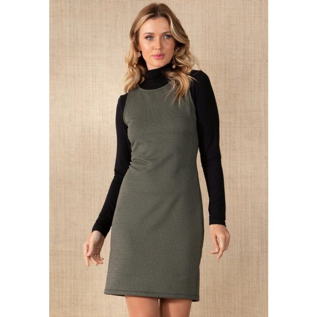 Vestido Tubinho Com Bolsos Verde Quintess