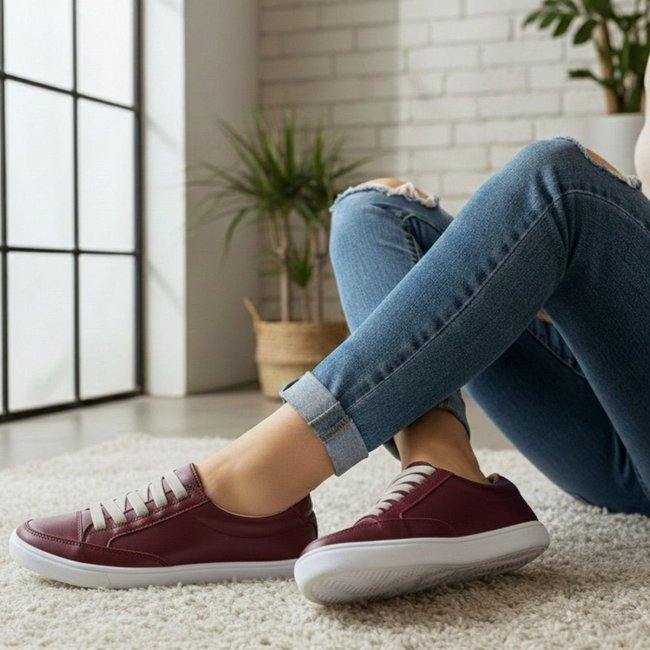 Tênis Feminino em Couro Legítimo Cor Vinho Bordô Elástico