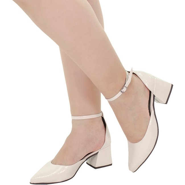 Scarpin Feminino Off White Traseiro Fechado Salto 6 cm Bico Fino Elegante Naty Shoes