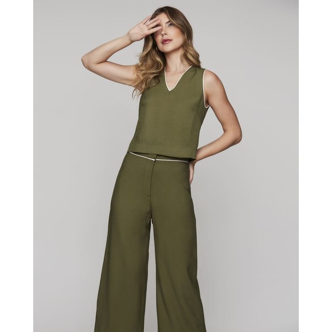 Calça Lemmut Pantalona Verde com Detalhe Contrastante