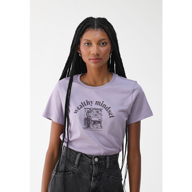 Camiseta Puma Reta Wealthy Mindset Lilás