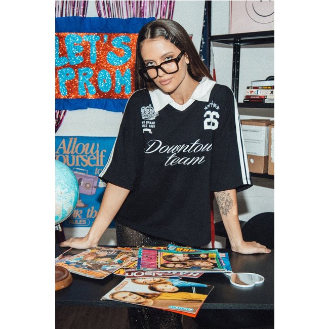 T-Shirt Oversized Esportiva Com Gola Downtown Team marinaegabriella