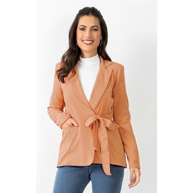 Blazer Com Bolsos E Amarração Marrom Quintess